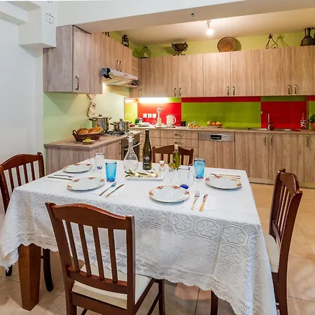Acasa - 2bd Comfort House